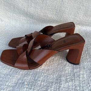 Zara Brown Chunky Heel Leather Sandals